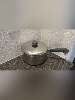 Revere Ware 2 Qt 91H 1801 Sauce Pan with Lid